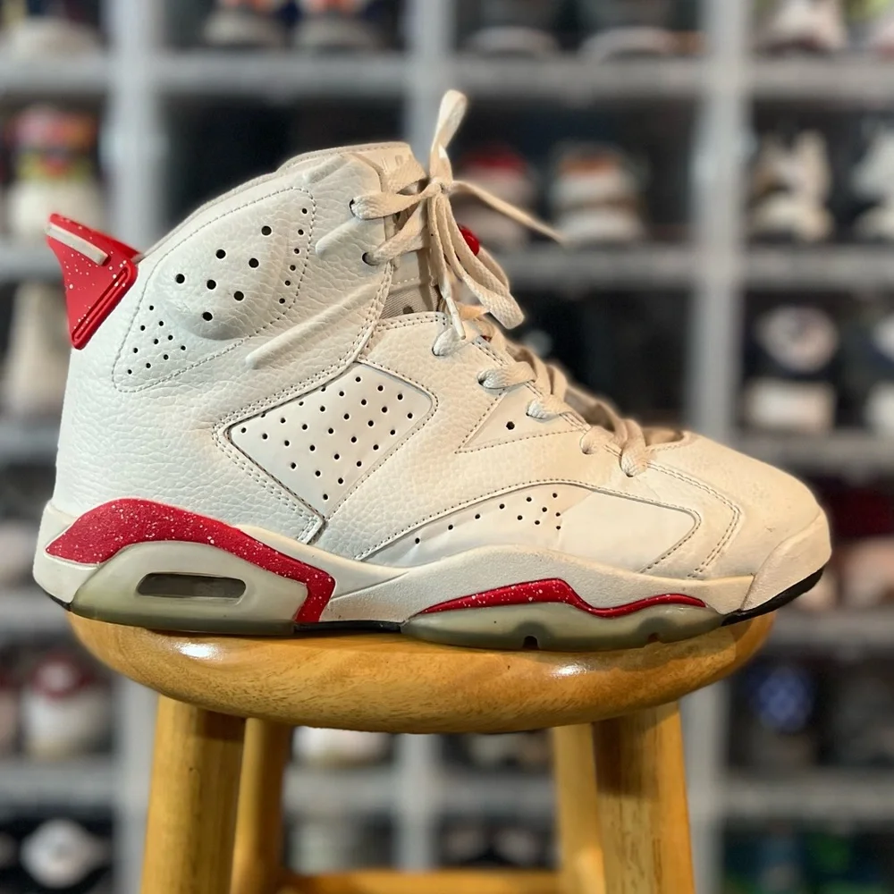 Jordan Six Retro Red “Oreo”